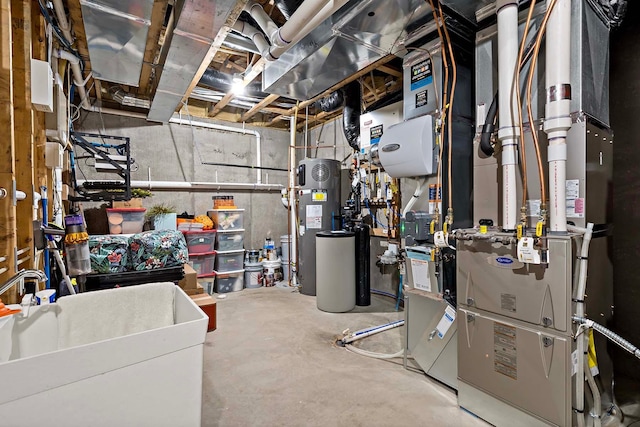 5315 Ranchview Ln N, Plymouth, MN 55446 - unfinished below grade area with water heater and a sink