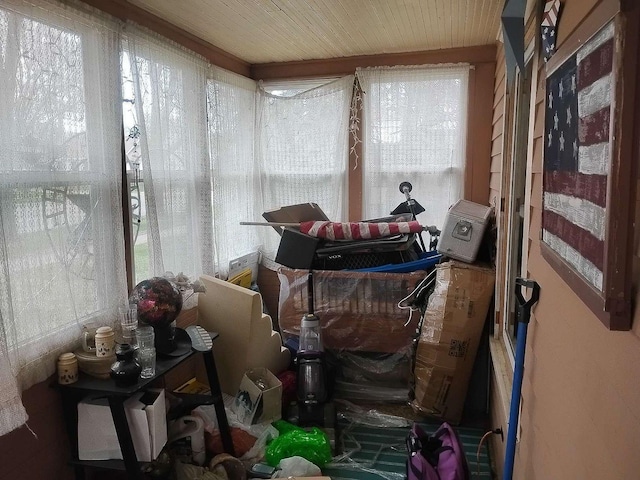 411 5th St, Montevideo, MN 56265 - view of sunroom / solarium