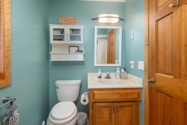 1749 Avocet Ln, Mound, MN 55364 - bathroom with vanity and a shower with shower curtain
