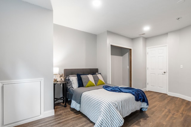 2820 Wilderness Ridge Rd SE, Alexandria, MN 56308 - bedroom featuring wood finished floors and baseboards