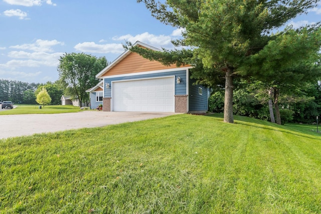 2820 Wilderness Ridge Rd SE, Alexandria, MN 56308 - view of garage