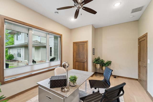 18565 Revere Ave, Spring Lake Twp, MN 55372 - home office featuring a ceiling fan, light wood-style floors, baseboards, and recessed lighting