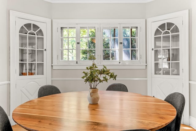 2901 Vincent Ave N, Minneapolis, MN 55411 - view of dining space
