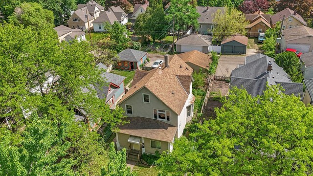 906 5th St E, Saint Paul, MN 55106 - aerial view of residential area