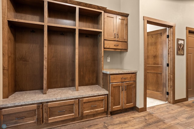 106 Beaton Dr, West Fargo, ND 58078 - mudroom featuring light wood-style flooring and baseboards