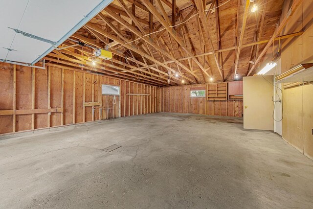 16 Crestview Bay, Faribault, MN 55021 - garage with a garage door opener