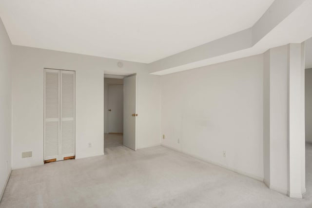 6566 France Ave S Unit 805, Edina, MN 55435 - unfurnished bedroom featuring light carpet and baseboards