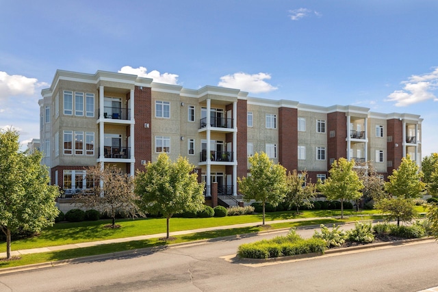 14567 Florissant Path Unit R302, Apple Valley, MN 55124 - photo 1