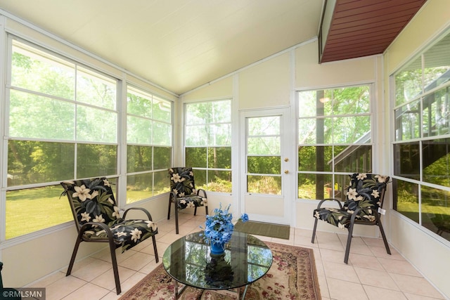 155 Palomino Ln, Lino Lakes, MN 55014 - sunroom / solarium featuring lofted ceiling