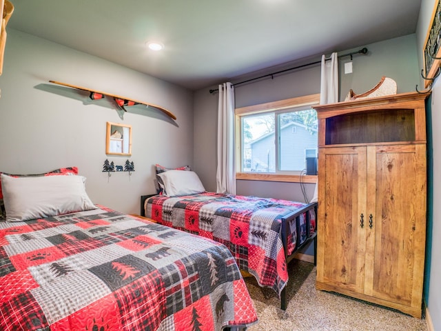 bedroom featuring carpet floors and recessed lighting