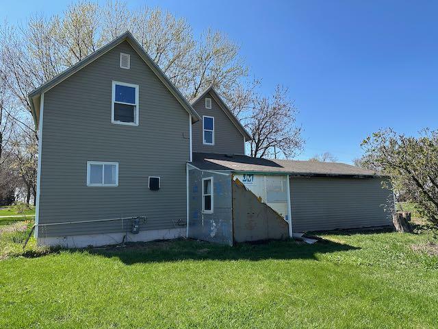807 County Road 6, Renville, MN 56284 - photo 24