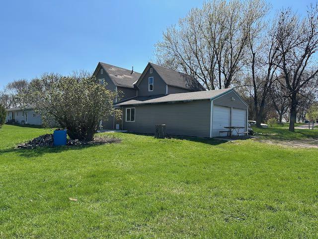 807 County Road 6, Renville, MN 56284 - photo 25