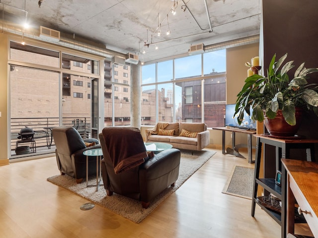 100 2nd St NE Unit A270, Minneapolis, MN 55413 - building lobby featuring floor to ceiling windows