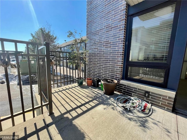 7601 Aldrich Ave S Unit 119, Richfield, MN 55423 - view of patio / terrace