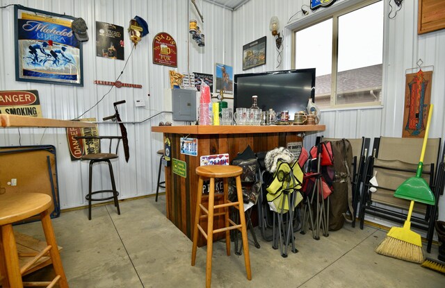 11375 Gem St, Milaca, MN 56353 - bar featuring concrete floors