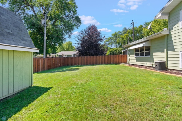 2807 Edgewood Dr N, Fargo, ND 58102 - view of yard featuring cooling unit