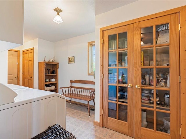 bedroom with washer / clothes dryer