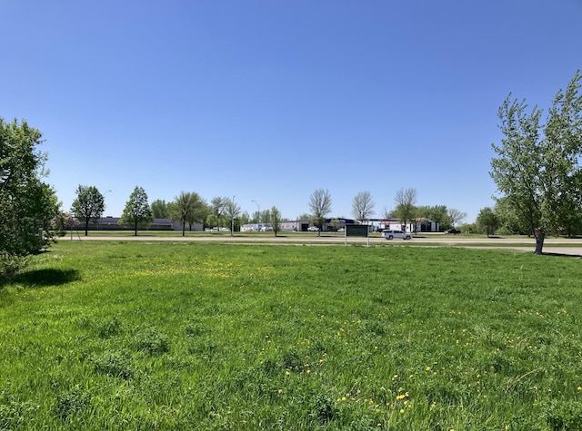 1400 Lincoln Ave, Fergus Falls, MN 56537 - photo 1