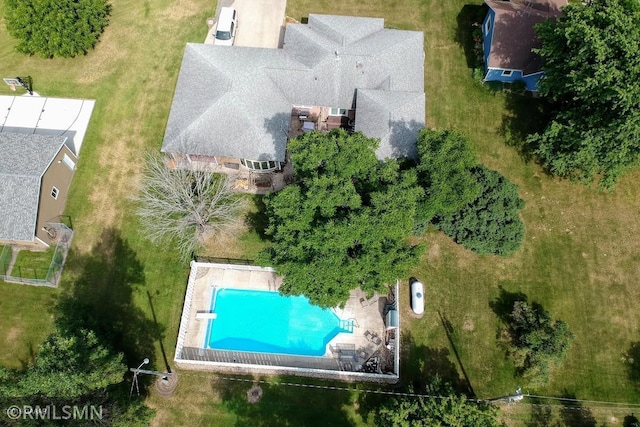 404 Clayborn Ave, Parkers Prairie, MN 56361 - aerial view of a pool