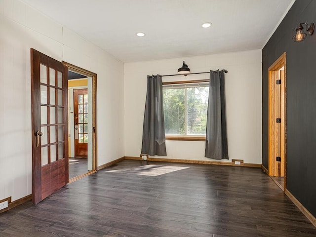 5844 Stagecoach Trl N, Oak Park Heights, MN 55082 - unfurnished room with wood finished floors and recessed lighting