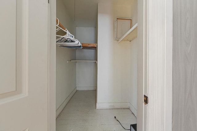 view of spacious closet