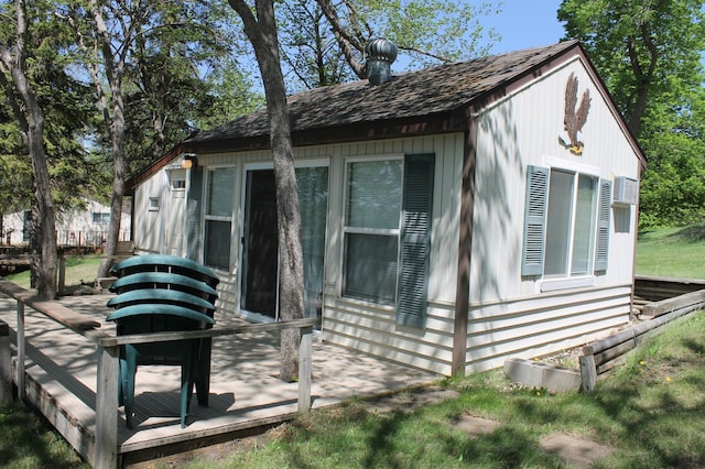 39624 Crane Lake Dr, Clitherall Twp, MN 56515 - view of side of property featuring a deck