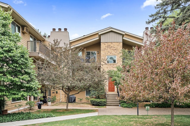 2250 Ridge Dr Unit 31, Saint Louis Park, MN 55416 - photo 2