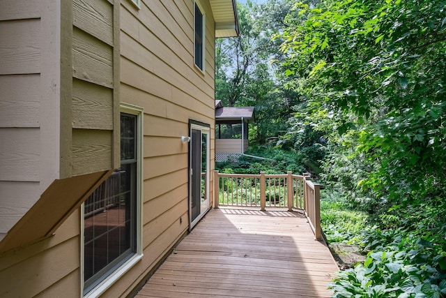 331 Sunset Ln N, Cambridge, MN 55008 - view of wooden deck