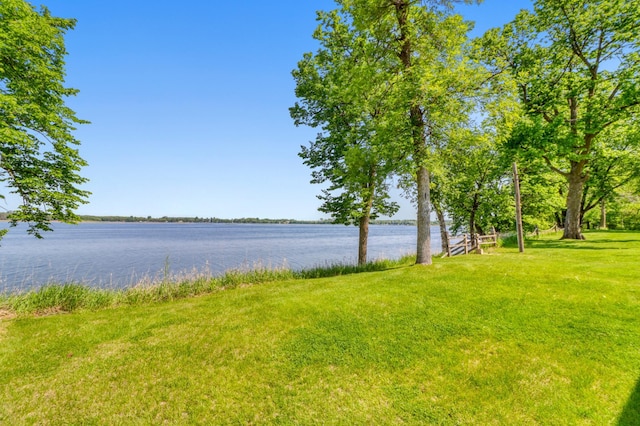 20473 Leisure Dr, Pelican Rapids, MN 56572 - water view