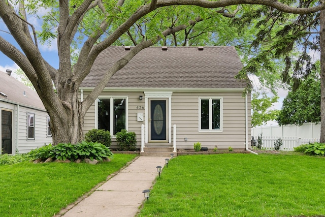 426 14th Ave N, Hopkins, MN 55343 - cape cod house with roof with shingles