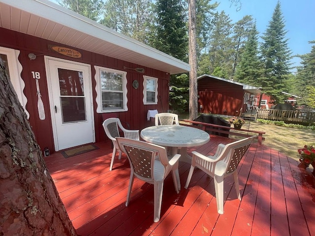 25186 US-71 # 18, Park Rapids, MN 56470 - deck with outdoor dining area