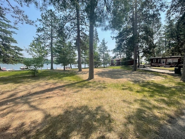 25186 US-71 # 18, Park Rapids, MN 56470 - view of green lawn featuring a water view