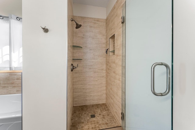2737 Faulkner Dr, Chaska, MN 55318 - bathroom with a shower stall
