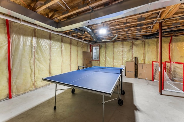 2737 Faulkner Dr, Chaska, MN 55318 - game room featuring concrete flooring