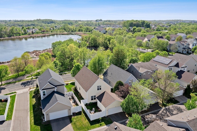 2737 Faulkner Dr, Chaska, MN 55318 - aerial view of residential area featuring a nearby body of water