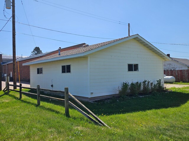 2729 King Ave, Slayton, MN 56172 - view of property exterior