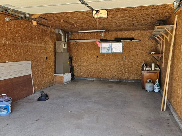 2729 King Ave, Slayton, MN 56172 - garage featuring a garage door opener