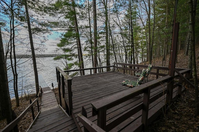 1196 Blackburn Rd, Scott Twp, WI 54801 - wooden terrace featuring a water view and a boat dock