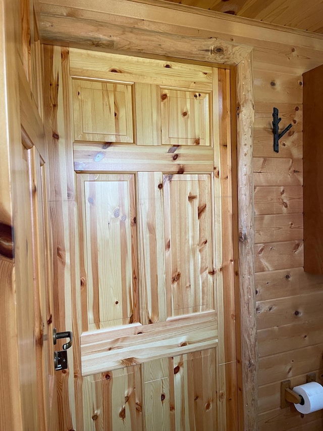 detailed view of wood walls