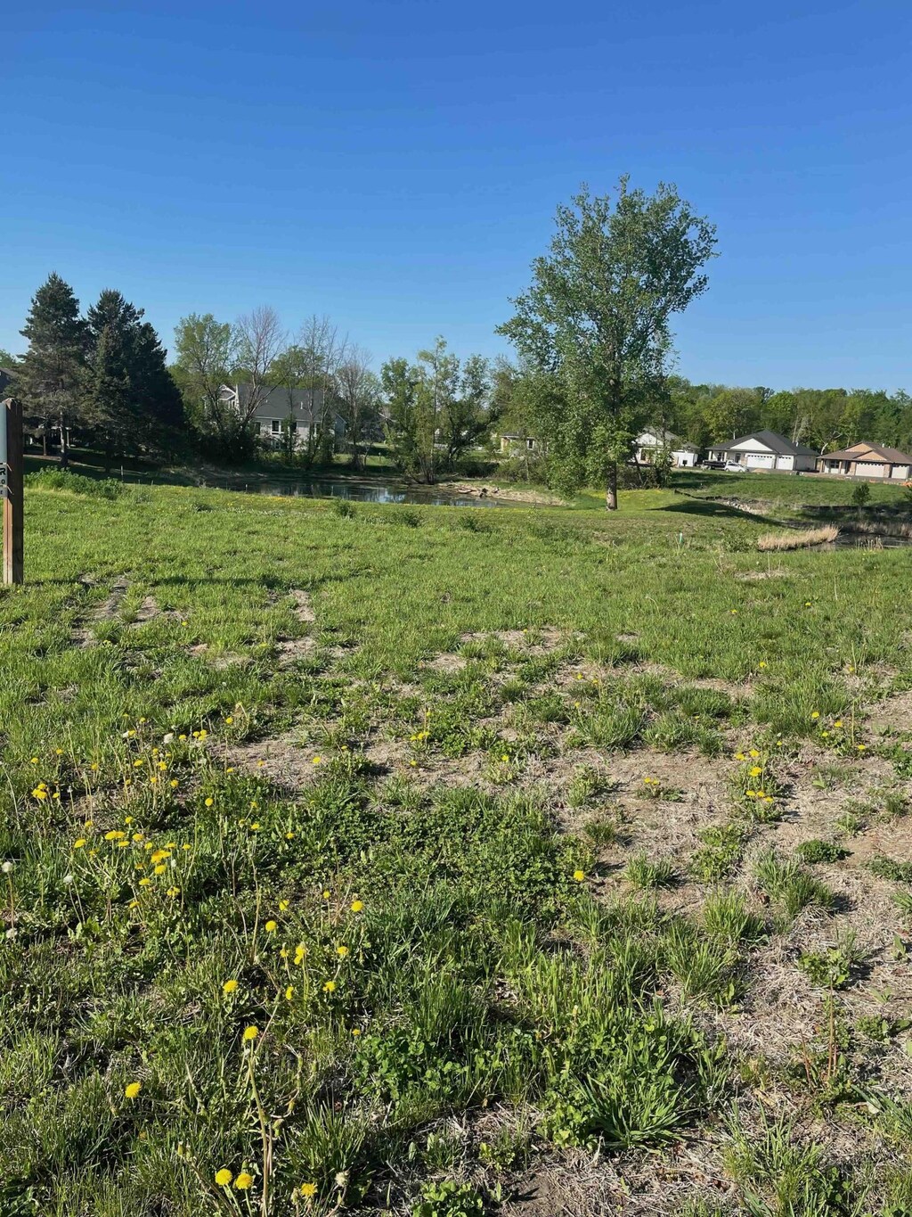 1958 Campfire Dr E, Waconia, MN 55387