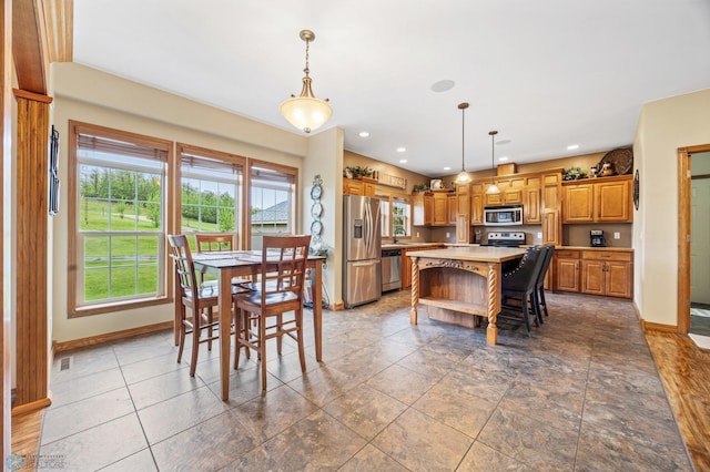 15350 Blackhawk Rd, Audubon, MN 56511 - dining area featuring baseboards