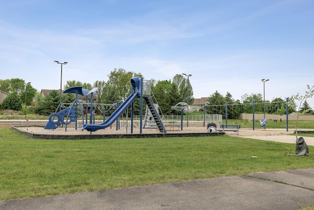 809 Orchard St, Belle Plaine, MN 56011 - community play area with a lawn