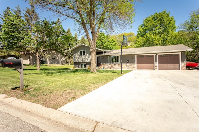 2510 Conifer Ave, Alexandria, MN 56308 - split level home featuring an attached garage, a front yard, and driveway