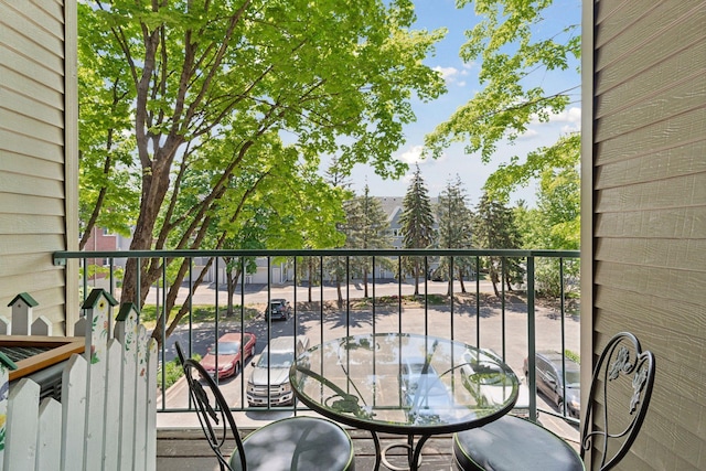 32 11th Ave S Unit 204, Hopkins, MN 55343 - view of balcony