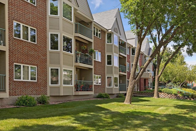 32 11th Ave S Unit 204, Hopkins, MN 55343 - photo 29