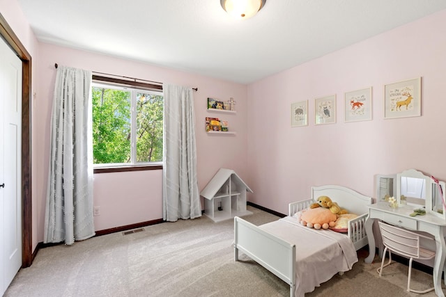805 Cologne Ln, Waverly, MN 55390 - carpeted bedroom featuring baseboards
