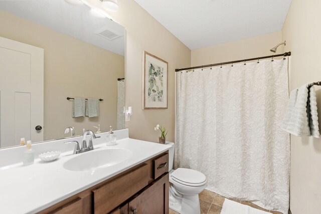 805 Cologne Ln, Waverly, MN 55390 - bathroom featuring vanity, toilet, and a shower with shower curtain