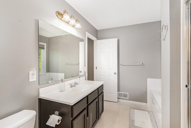 5921 200th St W, Farmington, MN 55024 - bathroom with vanity and a bath