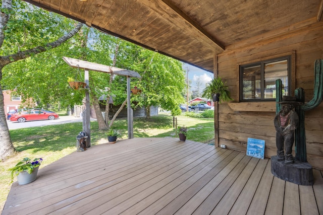 3704 Milton St N, Shoreview, MN 55126 - deck with a yard