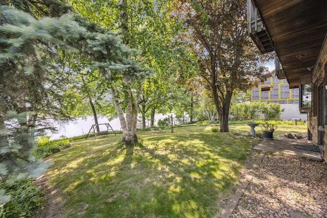 3704 Milton St N, Shoreview, MN 55126 - view of green lawn